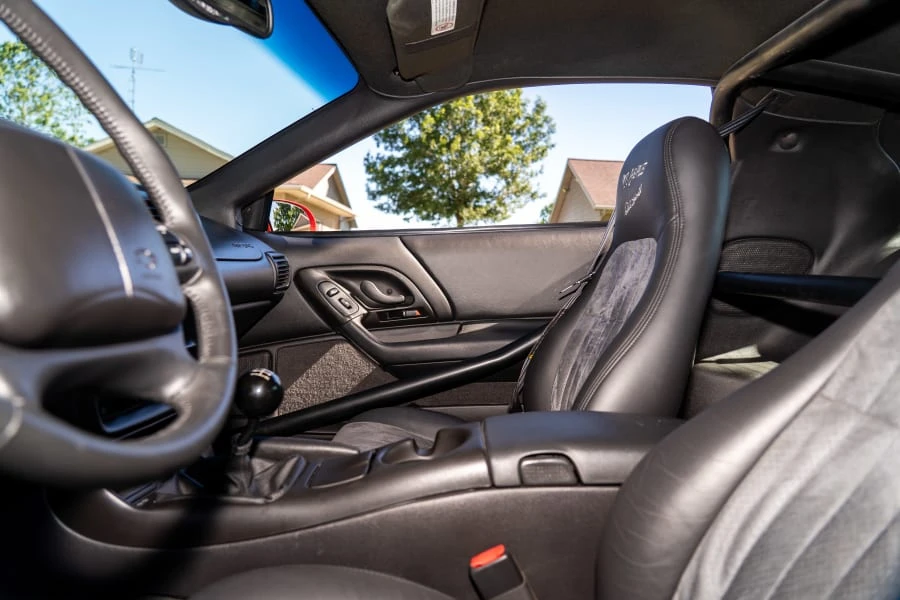 2002 Chevrolet Camaro - Image 27 of 31