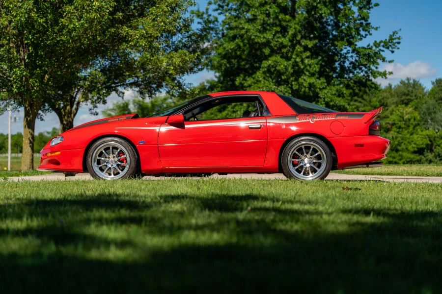 2002 Chevrolet Camaro - Image 8 of 31