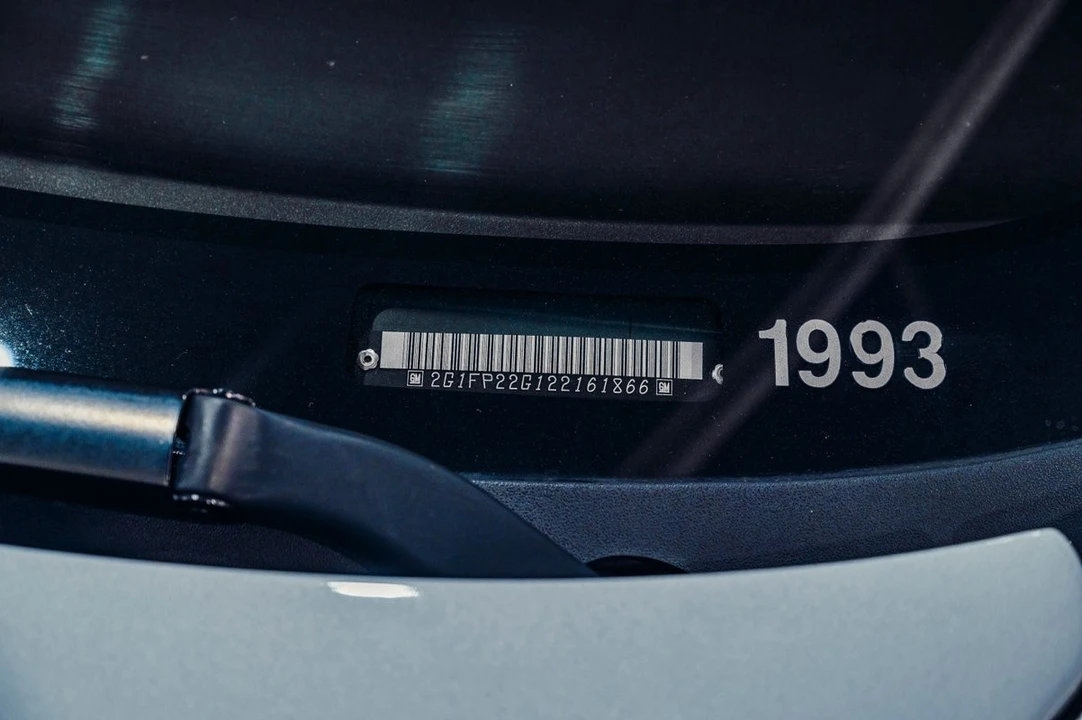 2002 Chevrolet Camaro 4th Gen - Image 19 of 31