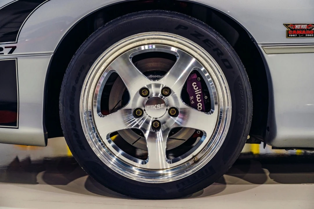 2002 Chevrolet Camaro 4th Gen - Image 17 of 21