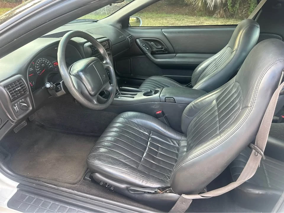 2002 Chevrolet Camaro 4th Gen - Image 6 of 20