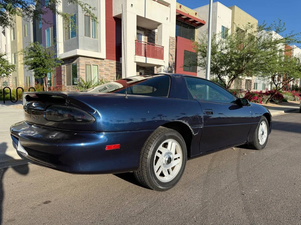 2002 Chevrolet Camaro 4th Gen - Image 5 of 12