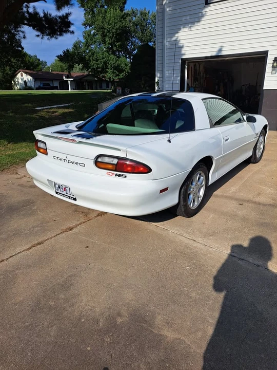 2002 Chevrolet Camaro 4th Gen - Image 14 of 20