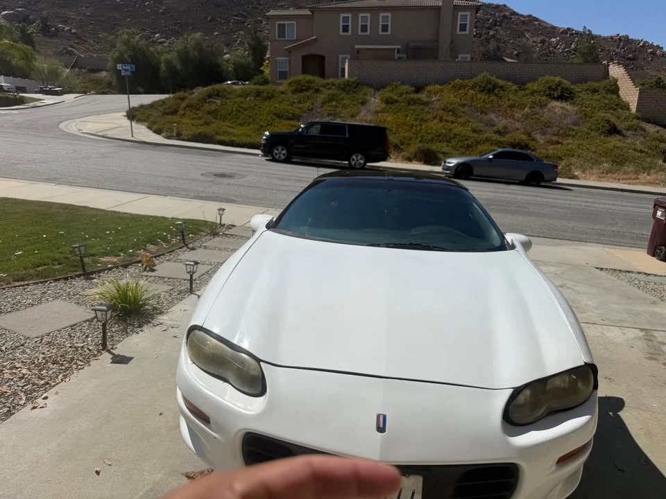 2002 Chevrolet Camaro 4th Gen - Image 2 of 8