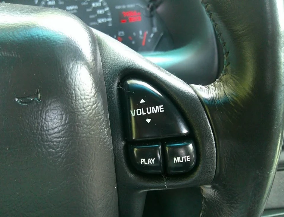 2002 Chevrolet Camaro 4th Gen - Image 7 of 20