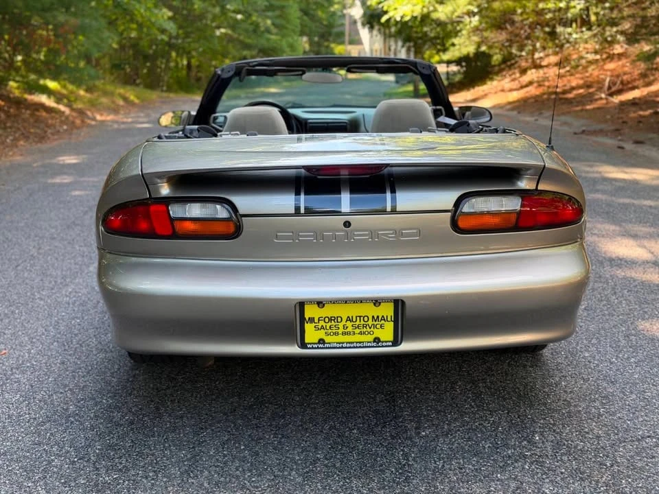 2002 Chevrolet Camaro 4th Gen - Image 10 of 20