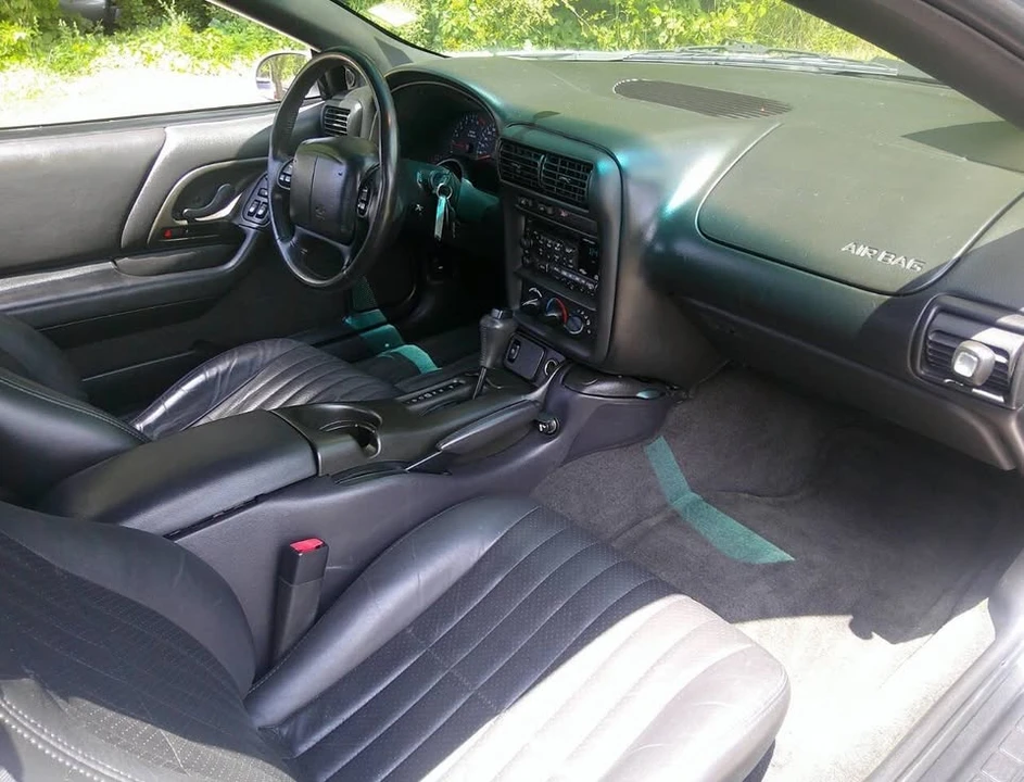 2002 Chevrolet Camaro 4th Gen - Image 17 of 20