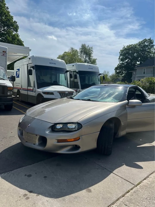 2002 Chevrolet Camaro 4th Gen - Image 5 of 7