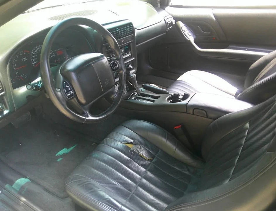 2002 Chevrolet Camaro 4th Gen - Image 13 of 20