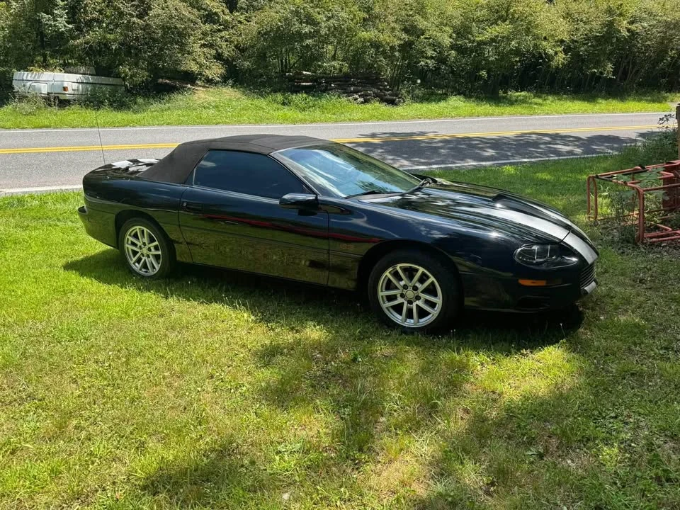 2002 Chevrolet Camaro 4th Gen - Image 9 of 11