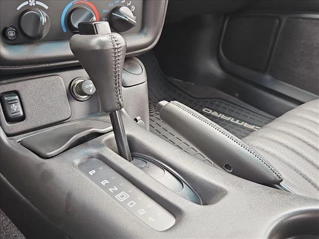 2002 Chevrolet Camaro 4th Gen - Image 5 of 10