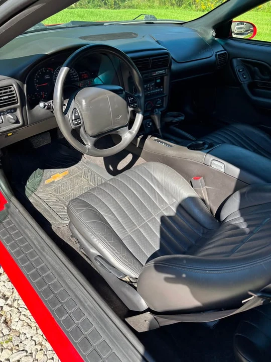 2002 Chevrolet Camaro 4th Gen - Image 8 of 15