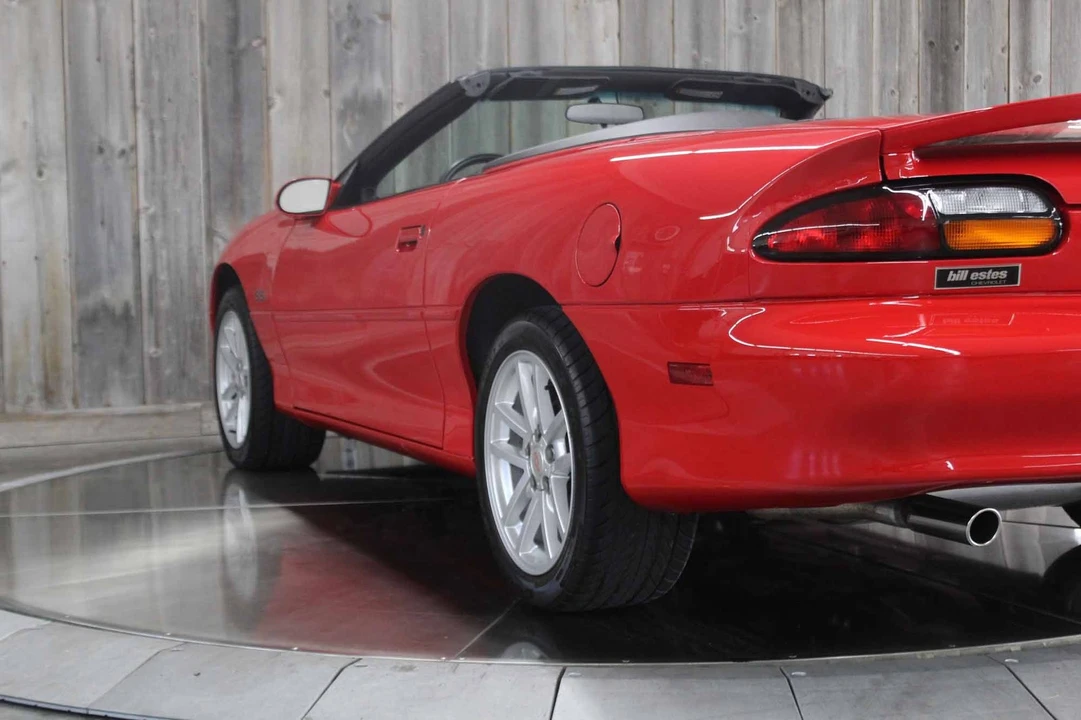 2002 Chevrolet Camaro 4th Gen - Image 16 of 21