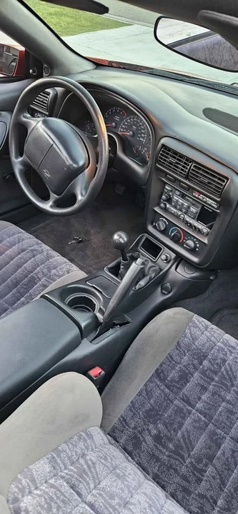 2002 Chevrolet Camaro 4th Gen - Image 16 of 20