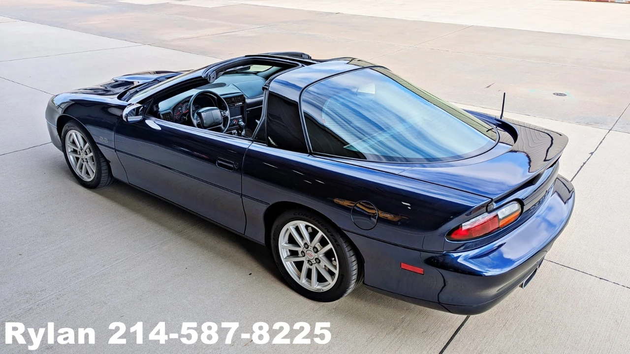 2002 Chevrolet Camaro SS 4th Gen - Image 8 of 21