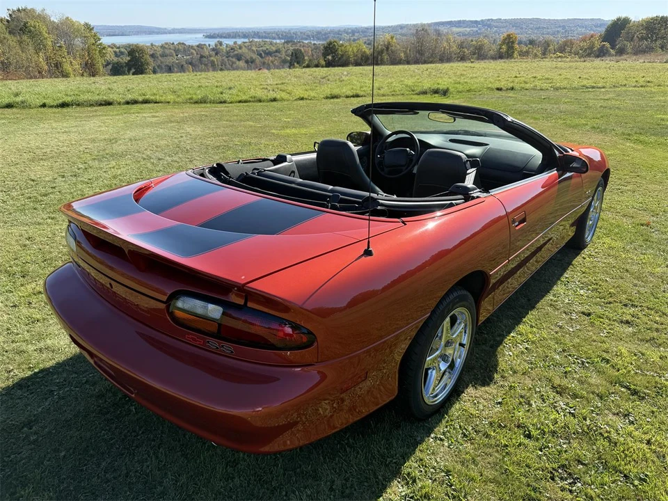 2002 Chevrolet Camaro SS 4th Gen - Image 5 of 16