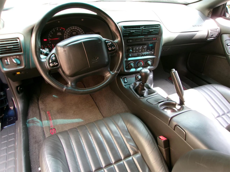 2002 Chevrolet Camaro SS 4th Gen - Image 26 of 31