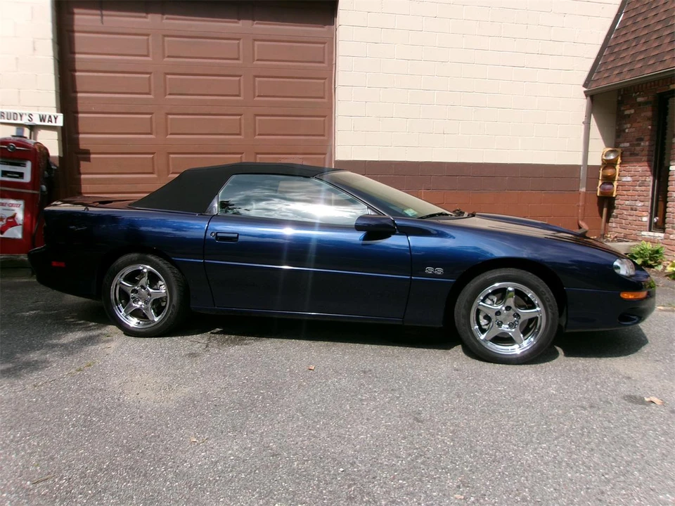 2002 Chevrolet Camaro SS 4th Gen - Image 12 of 31