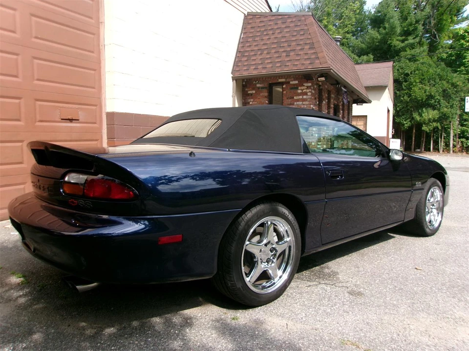 2002 Chevrolet Camaro SS 4th Gen - Image 11 of 31