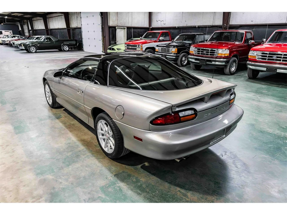 2002 Chevrolet Camaro SS 4th Gen - Image 3 of 24
