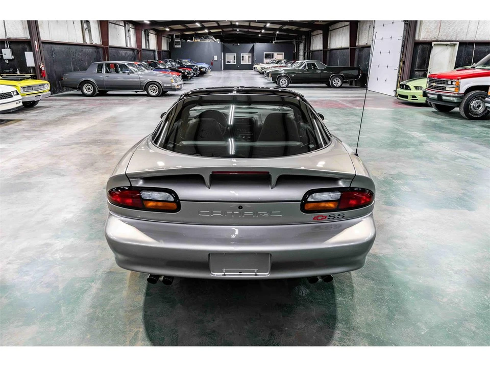 2002 Chevrolet Camaro SS 4th Gen - Image 4 of 24