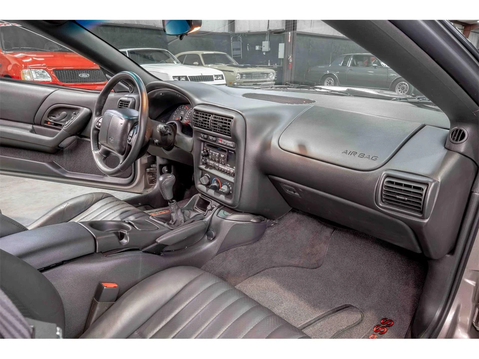 2002 Chevrolet Camaro SS 4th Gen - Image 17 of 24