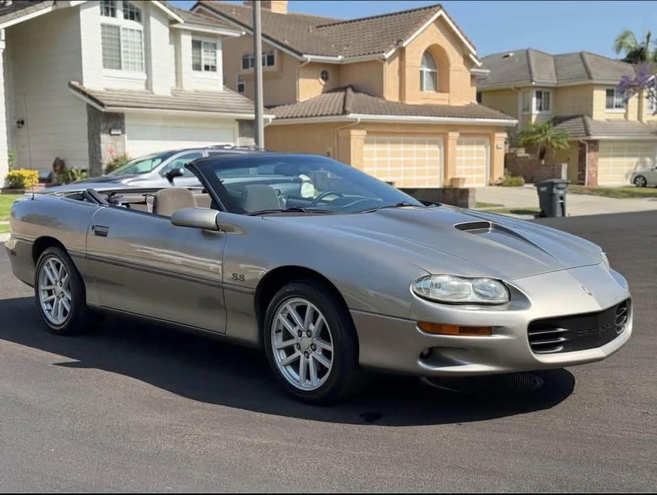 2002 Chevrolet Camaro - Image 5 of 6