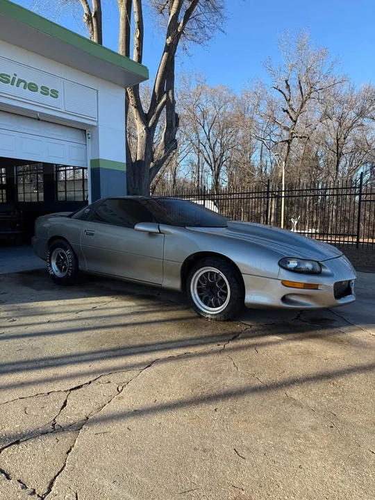 2002 Chevrolet Camaro SS 4th Gen - Image 2 of 5