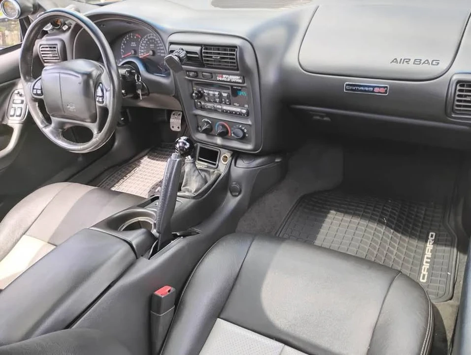 2002 Chevrolet Camaro SS 4th Gen - Image 8 of 10