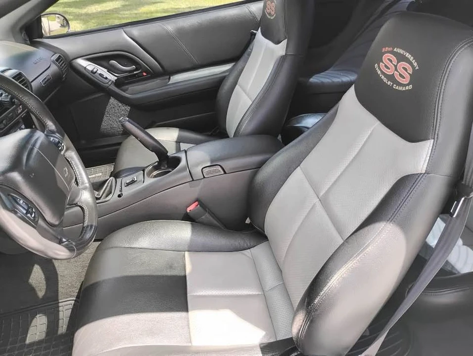 2002 Chevrolet Camaro SS 4th Gen - Image 10 of 10