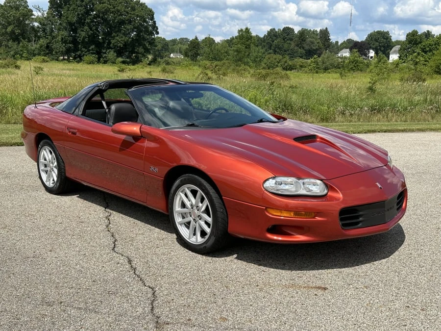 2002 Chevrolet Camaro SS 4th Gen - Image 10 of 18
