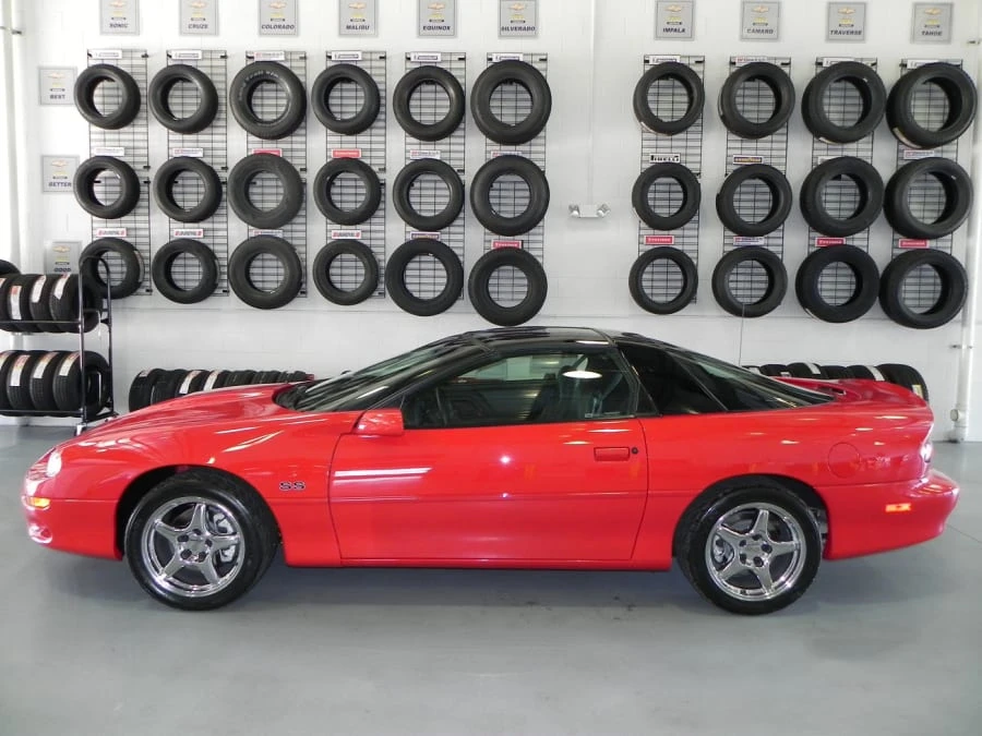 2002 Chevrolet Camaro SS 4th Gen - Image 2 of 8