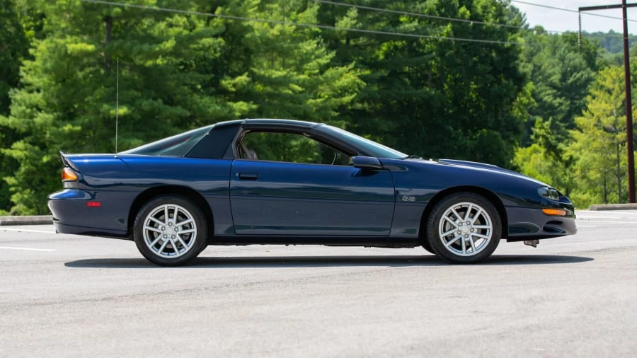 2002 Chevrolet Camaro SS 4th Gen - Image 8 of 27