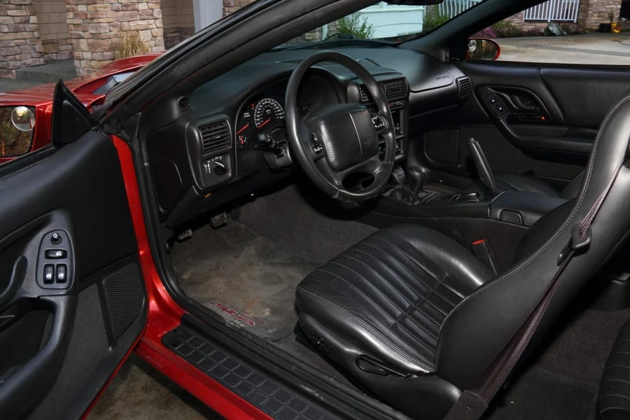 2002 Chevrolet Camaro SS 4th Gen - Image 25 of 31