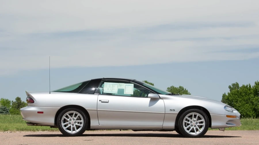 2002 Chevrolet Camaro SS 4th Gen - Image 8 of 12