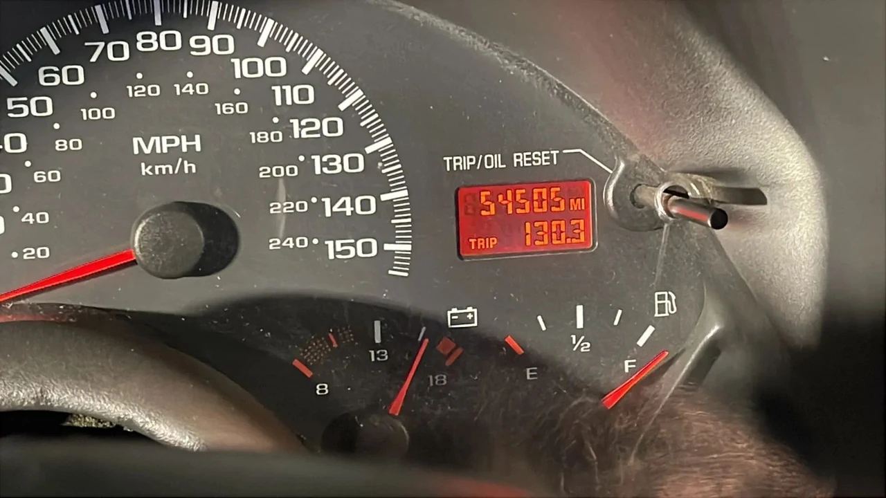 2002 Chevrolet Camaro SS 4th Gen - Image 16 of 30