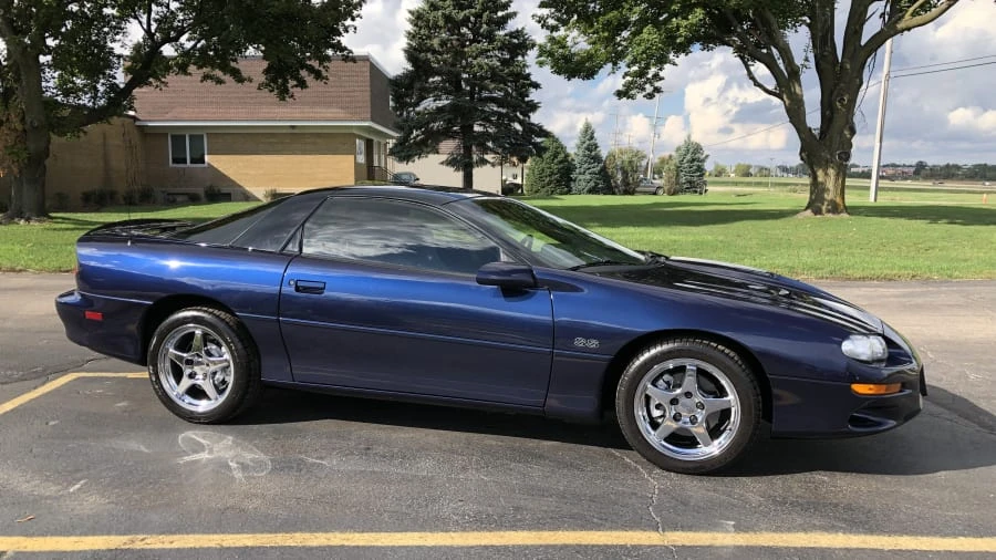 2002 Chevrolet Camaro SS 4th Gen - Image 10 of 13