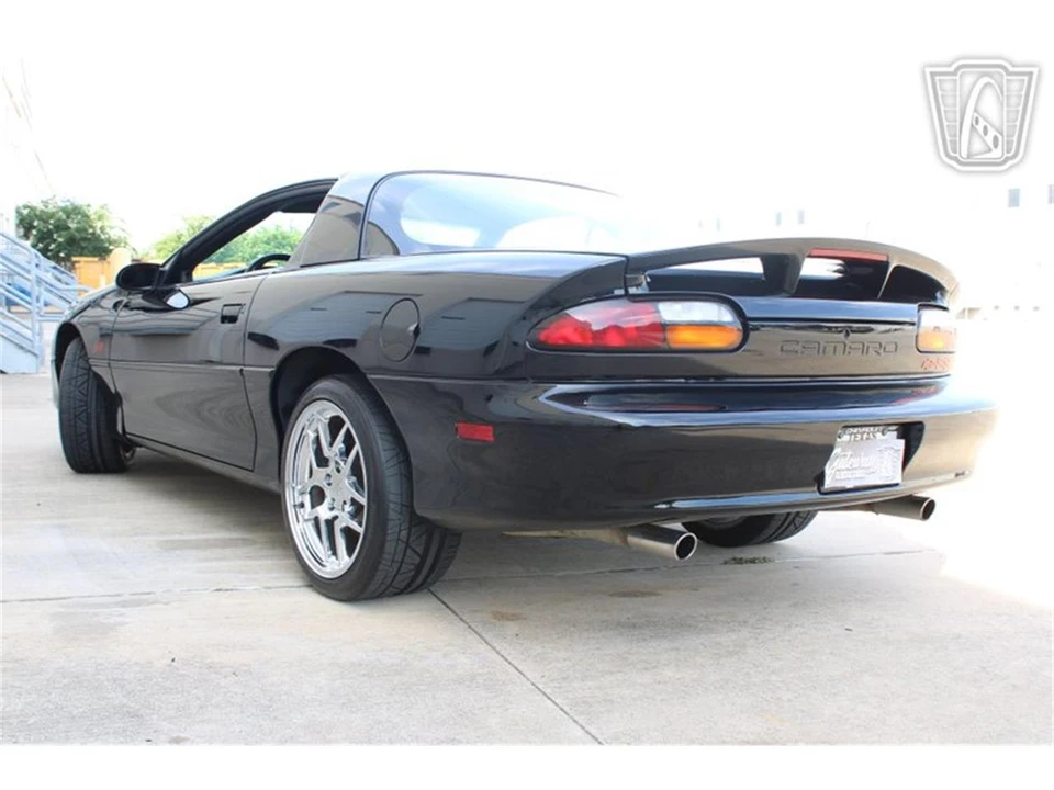 2002 Chevrolet Camaro SS 4th Gen - Image 24 of 31