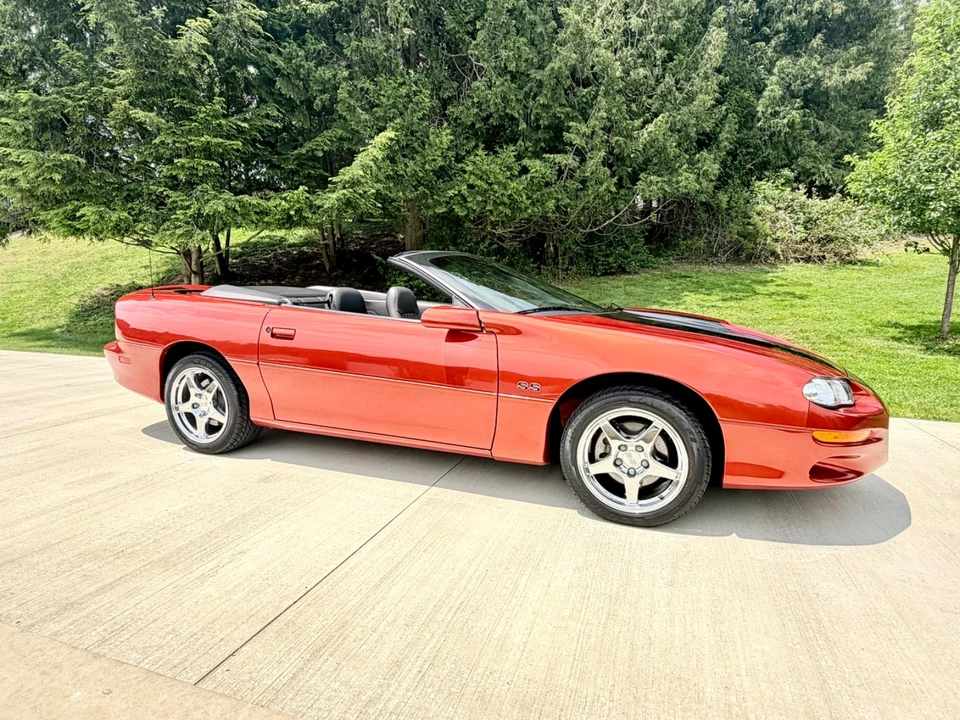 2002 Chevrolet Camaro SS 4th Gen - Image 2 of 31