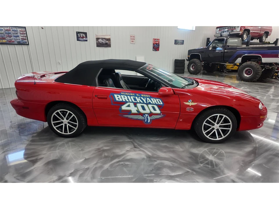 2002 Chevrolet Camaro SS 4th Gen - Image 5 of 30