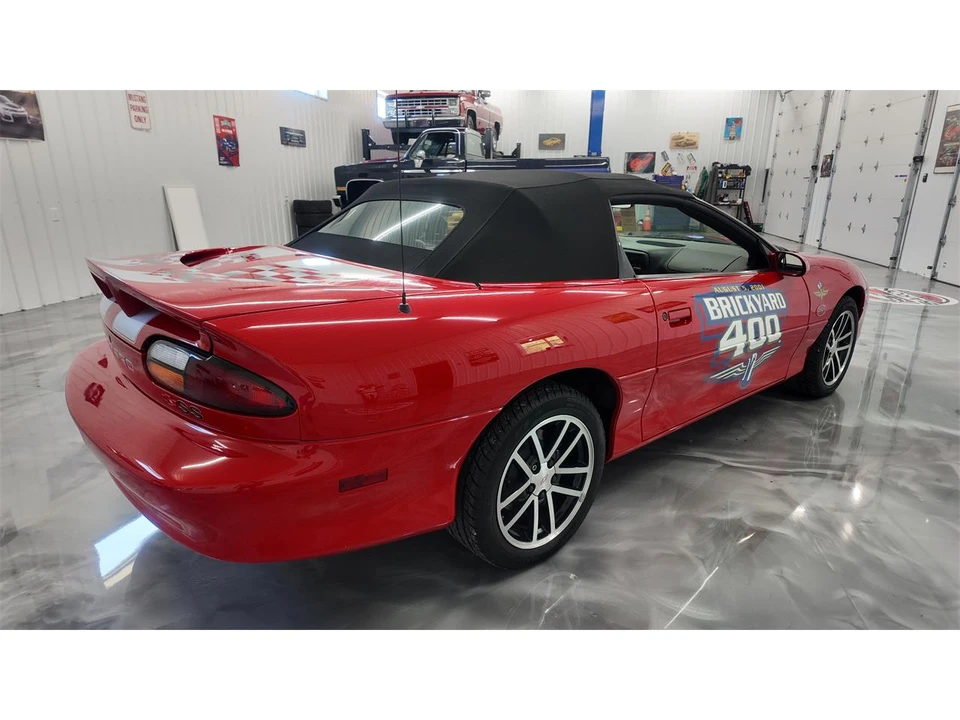 2002 Chevrolet Camaro SS 4th Gen - Image 6 of 30