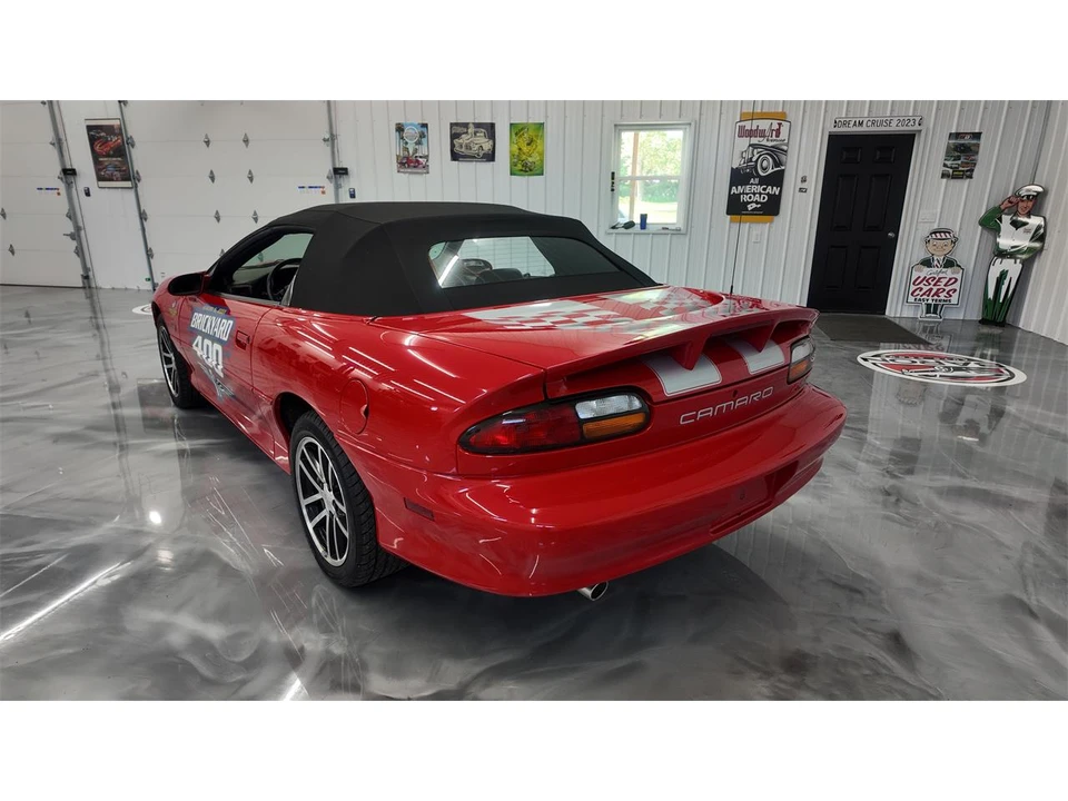 2002 Chevrolet Camaro SS 4th Gen - Image 11 of 30