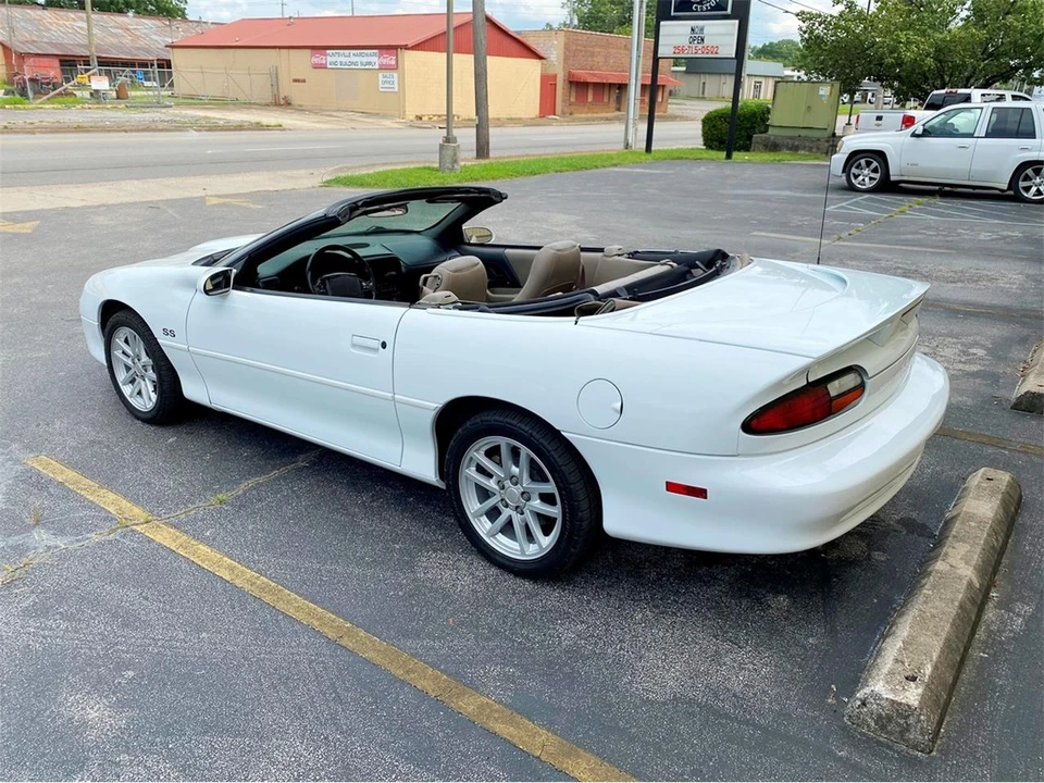 2002 Chevrolet Camaro SS 4th Gen - Image 22 of 28