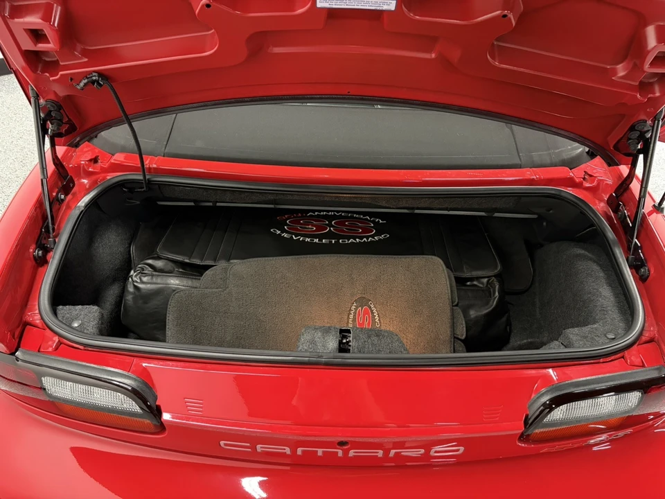 2002 Chevrolet - Image 25 of 25