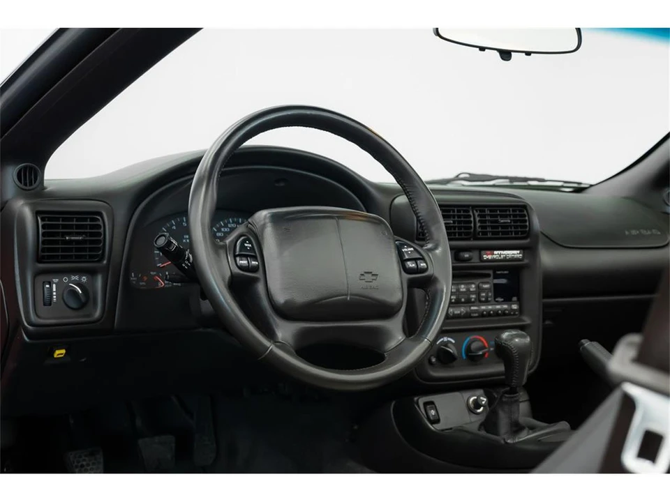 2002 Chevrolet Camaro SS 4th Gen - Image 17 of 31