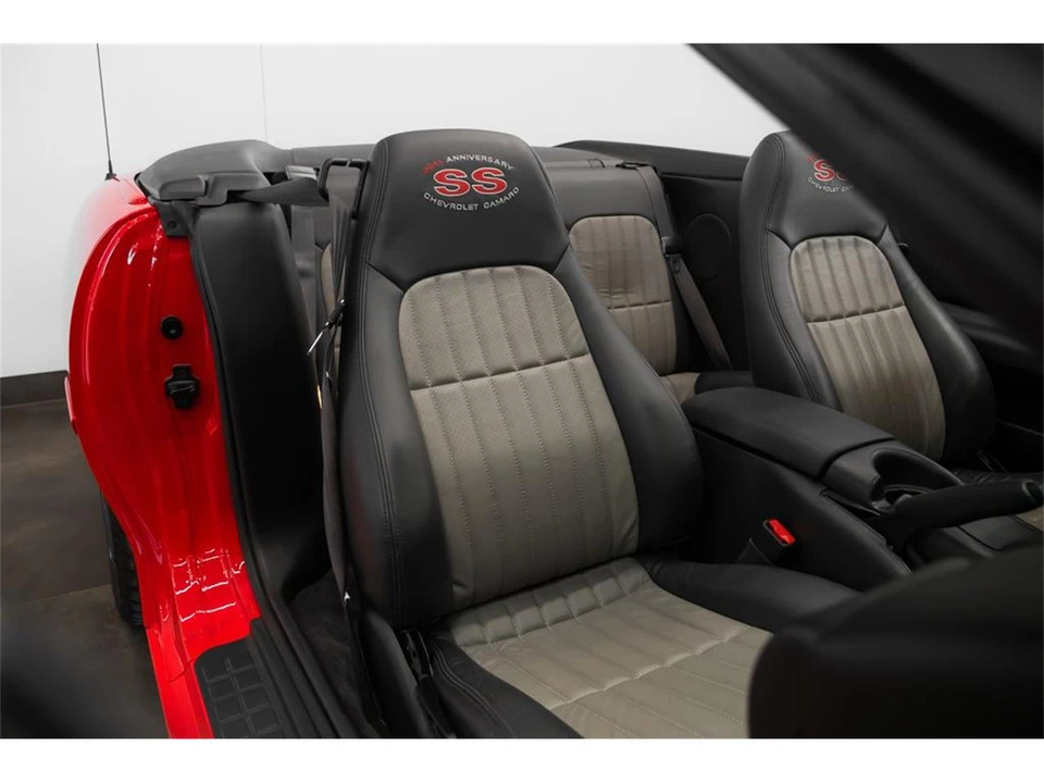 2002 Chevrolet Camaro SS 4th Gen - Image 25 of 31