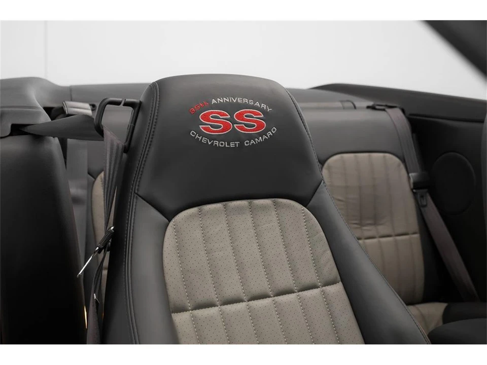 2002 Chevrolet Camaro SS 4th Gen - Image 26 of 31