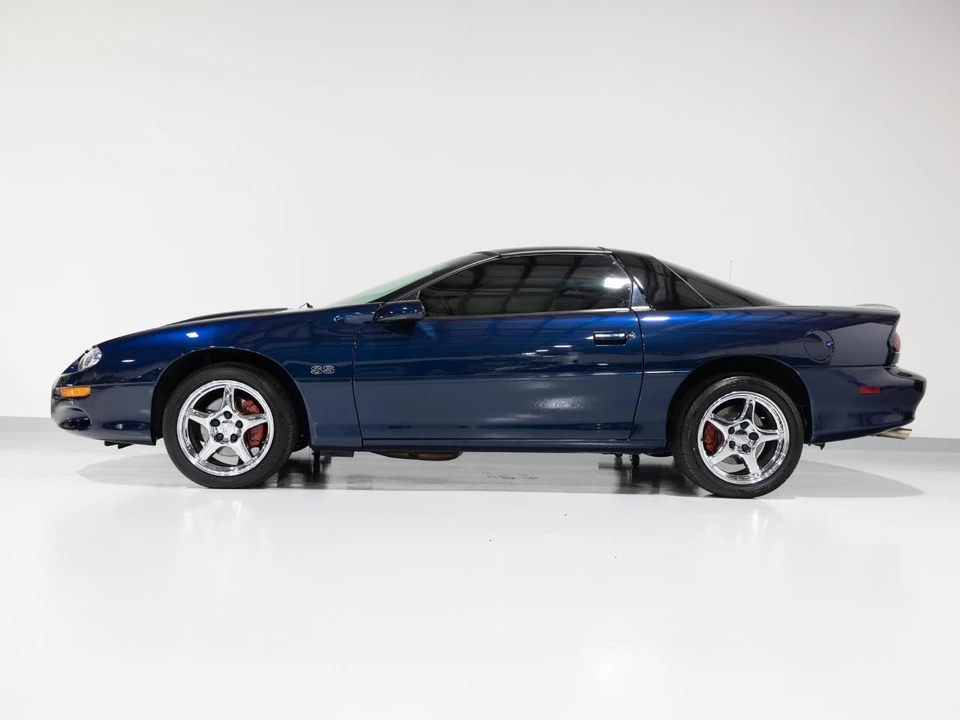 2002 Chevrolet Camaro SS 4th Gen - Image 9 of 31