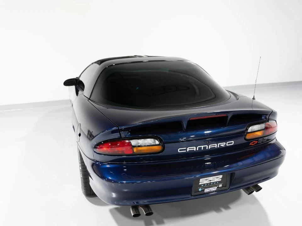 2002 Chevrolet Camaro SS 4th Gen - Image 23 of 31