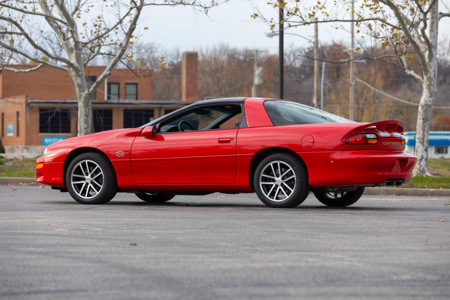 2002 Chevrolet Camaro SS 4th Gen - Image 17 of 27